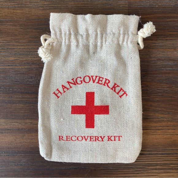 Party Favor Bags - Hangover Kit / Recovery Kit - Bundle of 7 - Picture 2 of 3